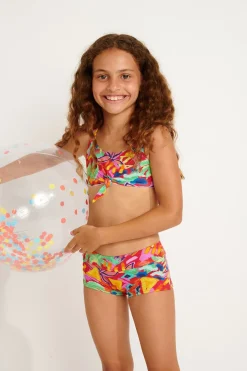 2 PIECES Red M PIKATI KAILEIA