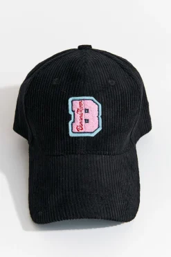 CAP Black NOTTO STEAMBOAT