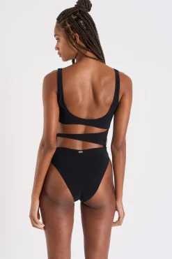 ONE PIECE Black TREASURE BLACK