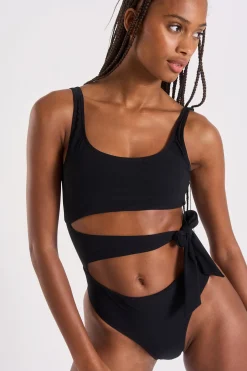 ONE PIECE Black TREASURE BLACK