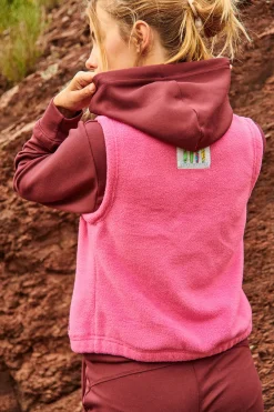 Polar Pink SPRY HILLSIDE