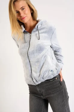 Polar Blue TIHANA CATLAND